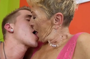 Hairypussy granny banged on be imparted to murder embed